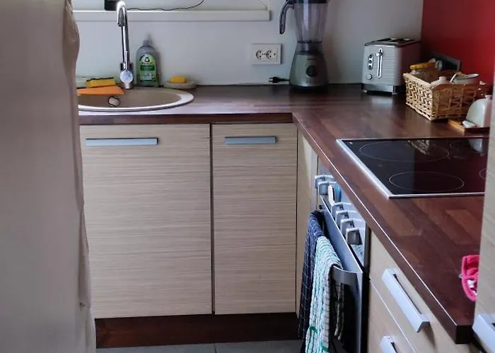 Vaeaena-joesuu Kodumaja Semesterbostad Vaana-Joesuu