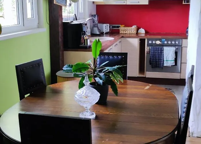 Vaeaena-joesuu Kodumaja Semesterbostad